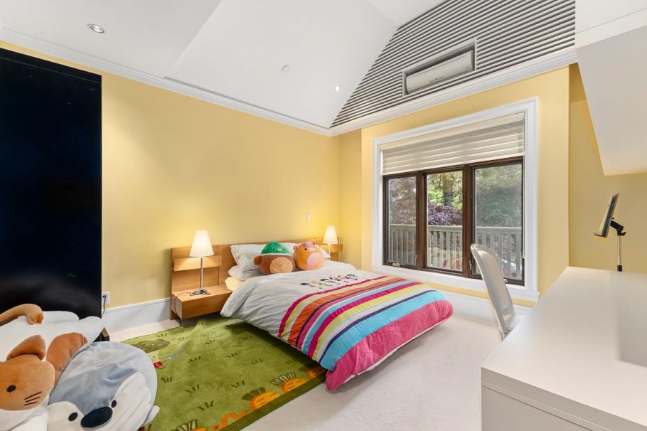 3138 W 42nd Avenue Vancouver, BC - 16