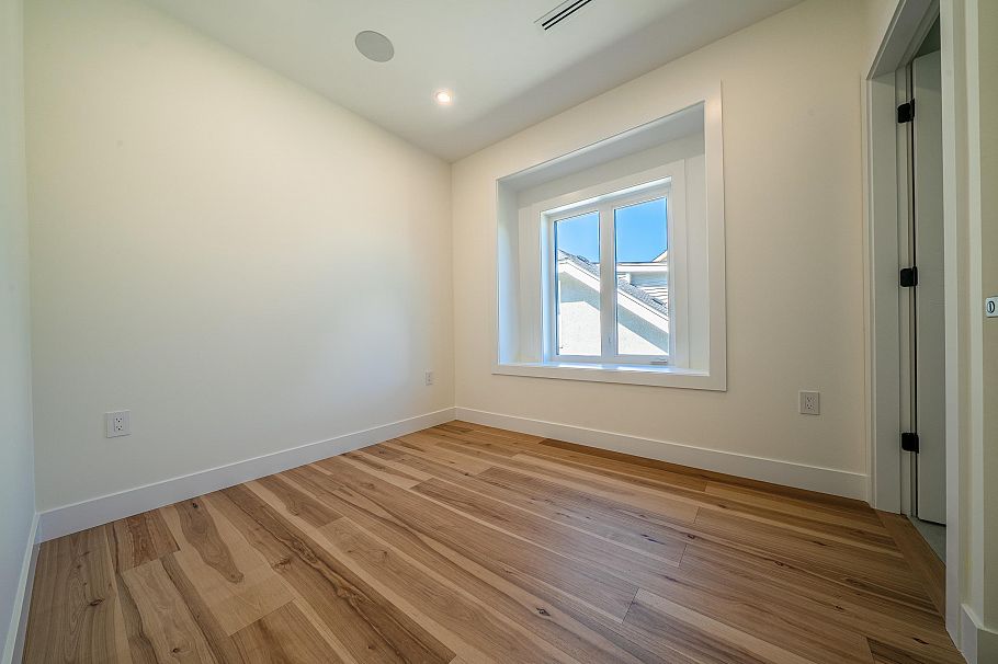 2837 W 31st Avenue Vancouver, BC - 30