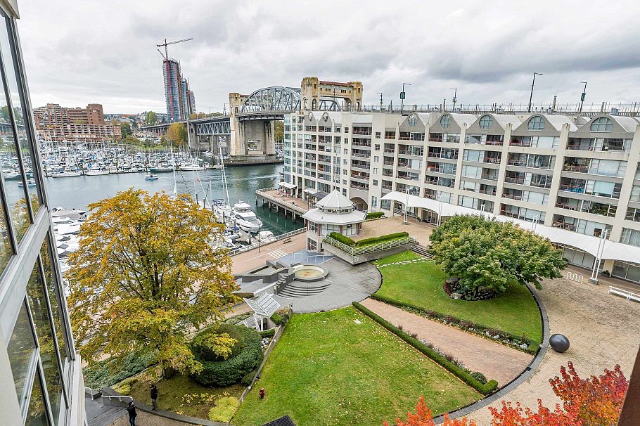 704 990 Beach Avenue Vancouver, BC - 26