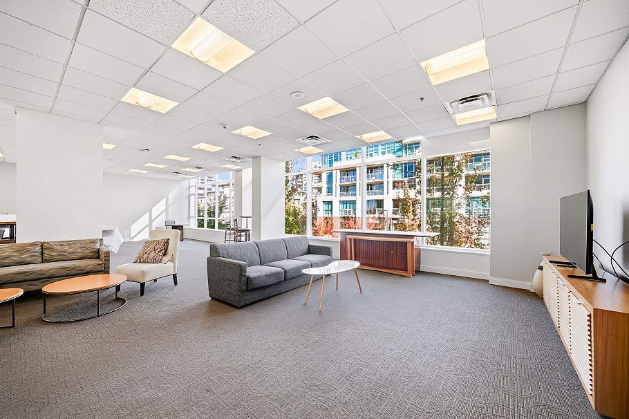 708 133 E Esplanade North Vancouver, BC - 28