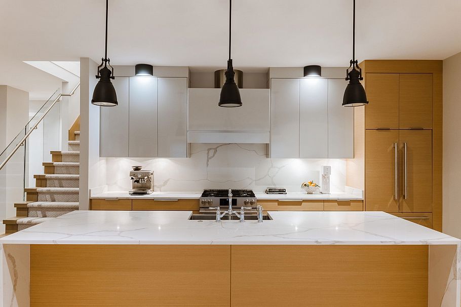 305 W 16th Avenue Vancouver, BC - 19