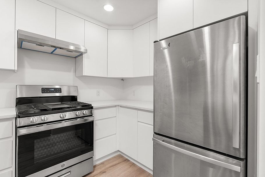 210 5770 Oak Street Vancouver, BC - 8