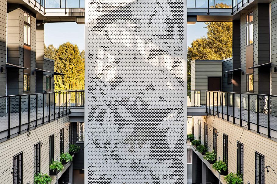 311 342 Mountain Highway North Vancouver, BC - 18