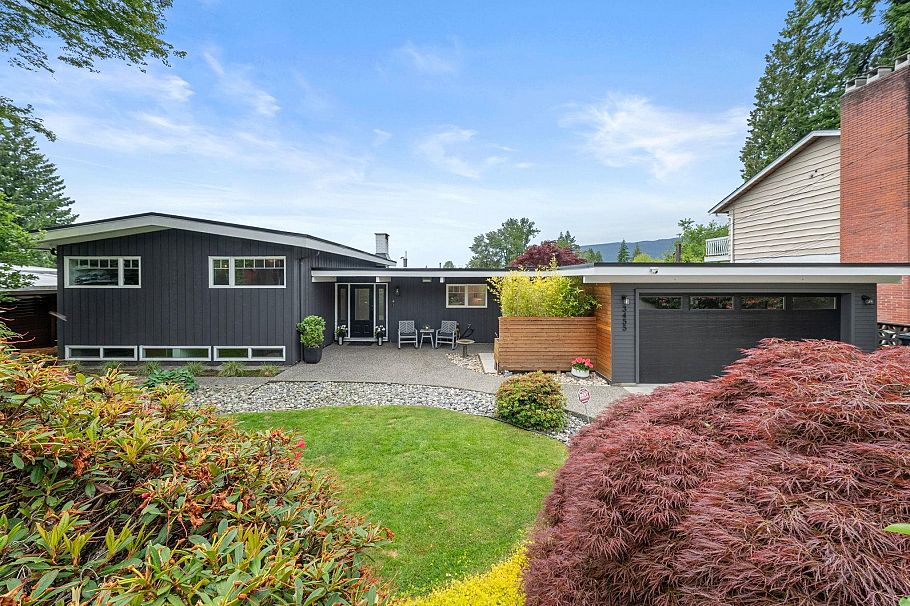 3455 Calder Avenue North Vancouver, BC - 2
