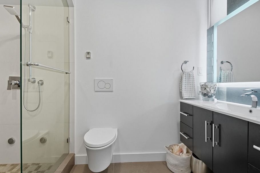 1645 Stephens Street Vancouver, BC - 13