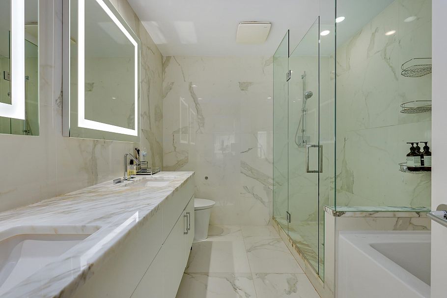 501 185 Victory Ship Way North Vancouver, BC - 14