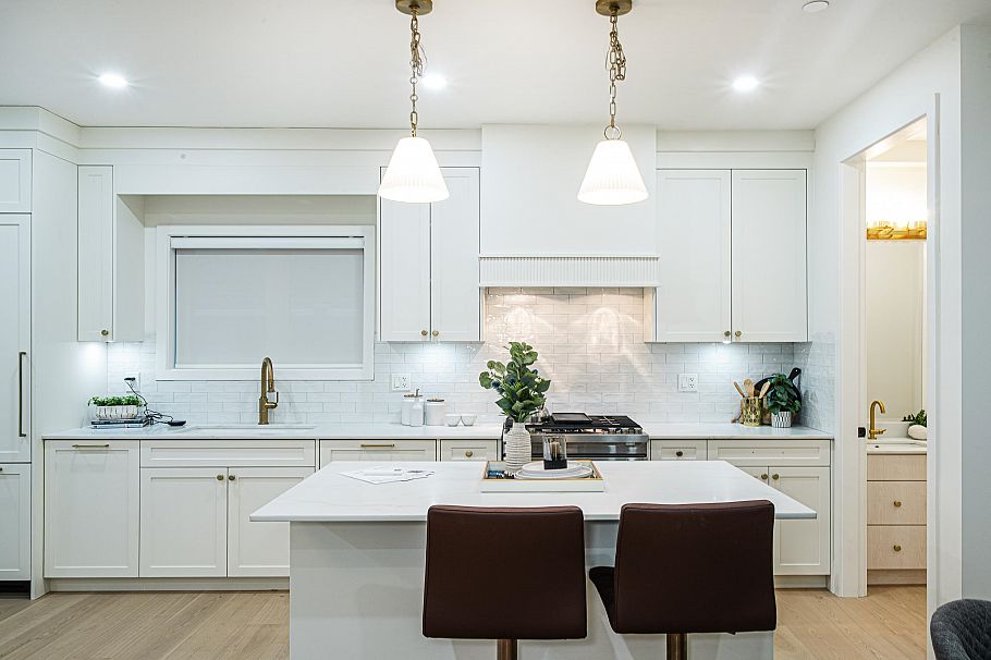 3460 Welwyn Street Vancouver, BC - 10