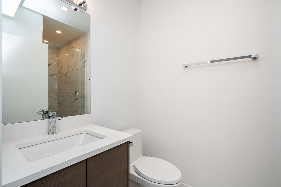 1026 Belmont Avenue North Vancouver, BC - 31