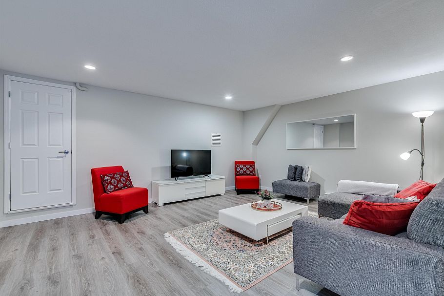 4 233 E 6th Street North Vancouver, BC - 27