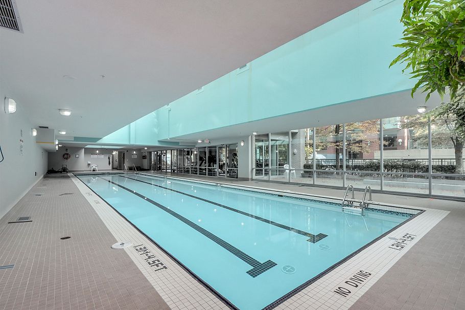 936 Richards Street Vancouver, BC - 31