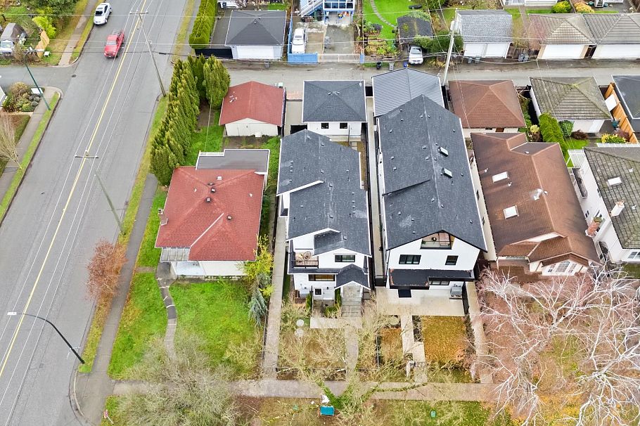 1 2791 W 21st Avenue Vancouver, BC - 37