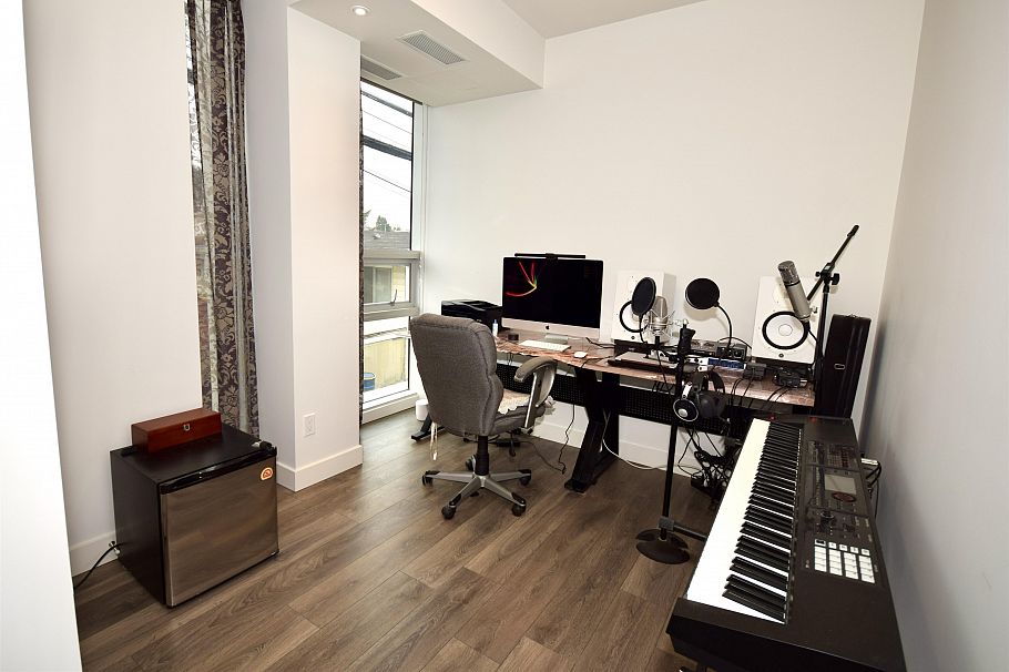 759 W 41st Avenue Vancouver, BC - 13