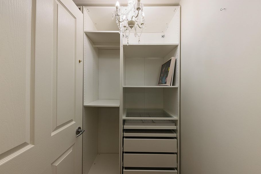 204 2575 W 4th Avenue Vancouver, BC - 18