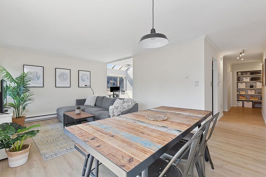 302 550 E 7th Avenue Vancouver, BC - 4