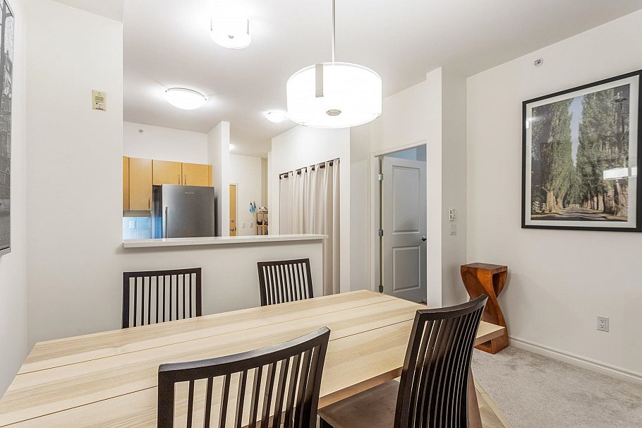 306 3151 Connaught Crescent North Vancouver, BC - 8