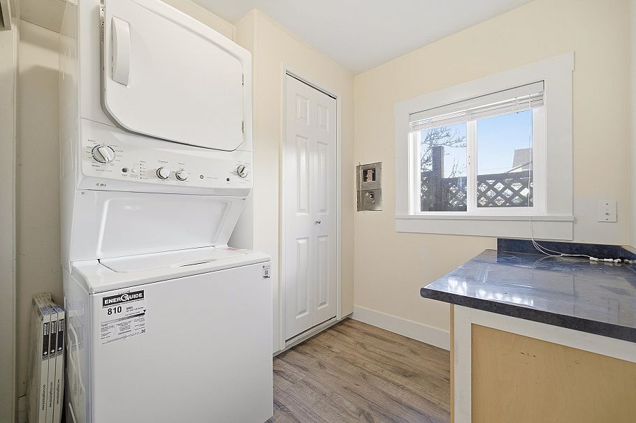 4533 Knight Street Vancouver, BC - 22