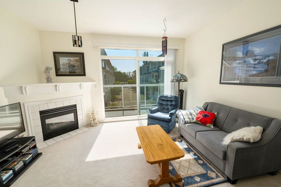 3058 E Kent Avenue South Vancouver, BC - 7