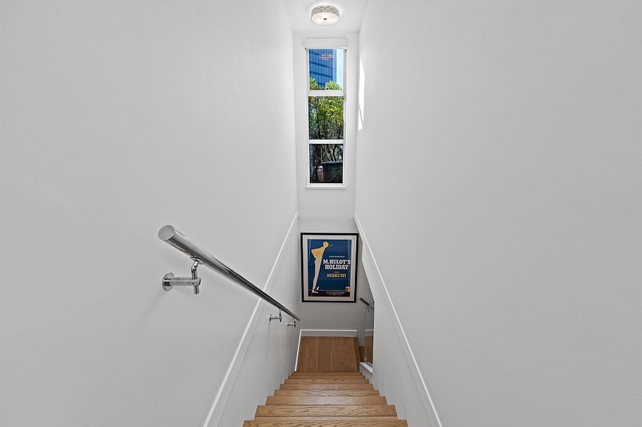 325 638 W 7th Avenue Vancouver, BC - 20