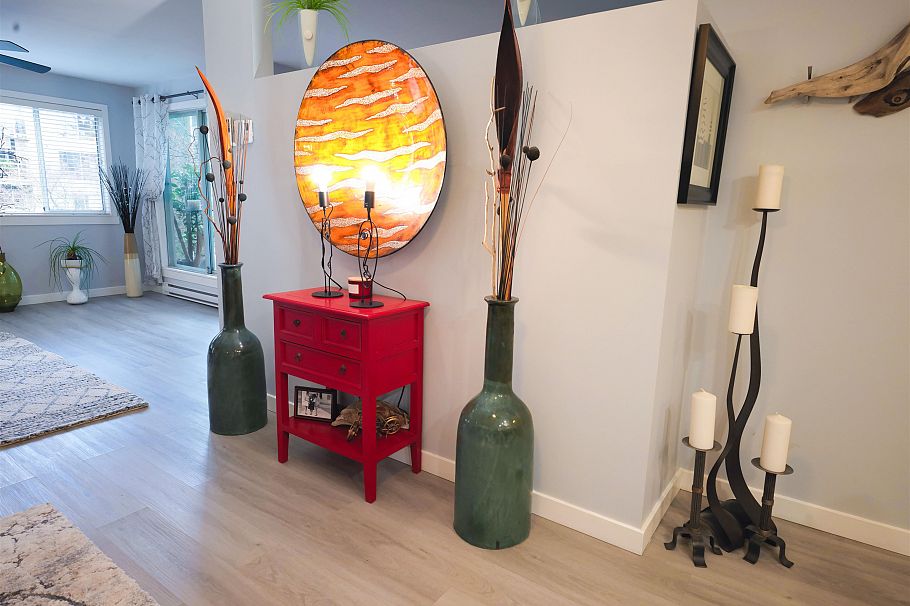 204 1550 Mariner Walk Vancouver, BC - 4