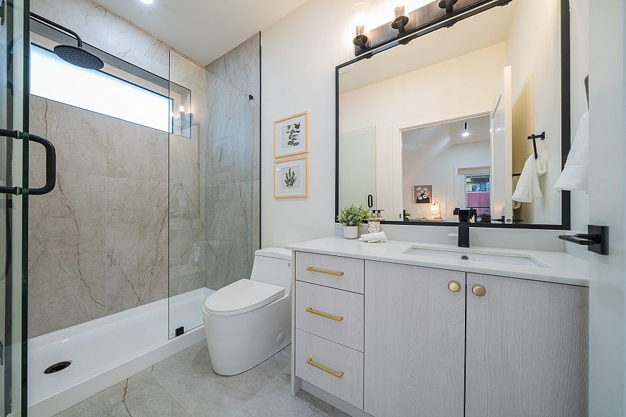 3462 Welwyn Street Vancouver, BC - 29