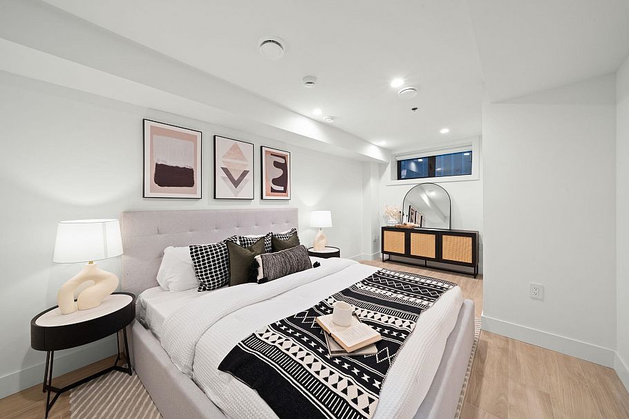 1 2791 W 21st Avenue Vancouver, BC - 34