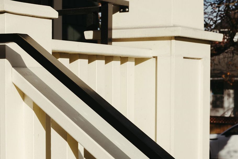 305 W 16th Avenue Vancouver, BC - 8