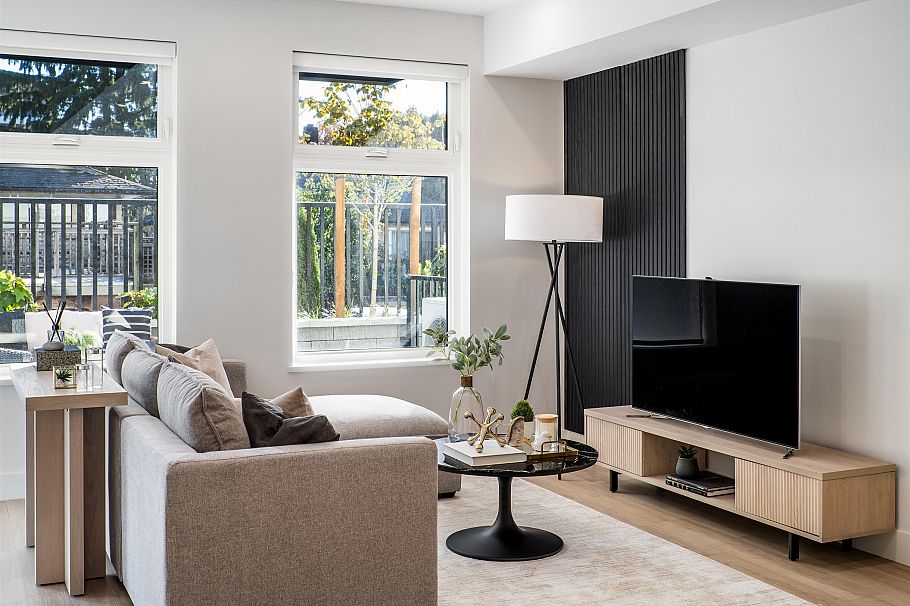 112 342 Mountain Highway North Vancouver, BC - 9