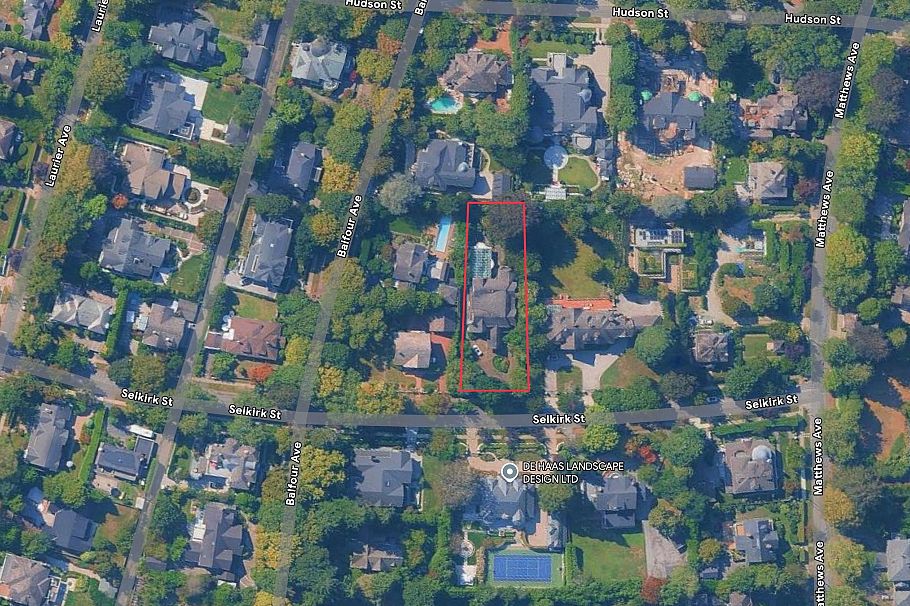 3719 Selkirk Street Vancouver, BC - 32