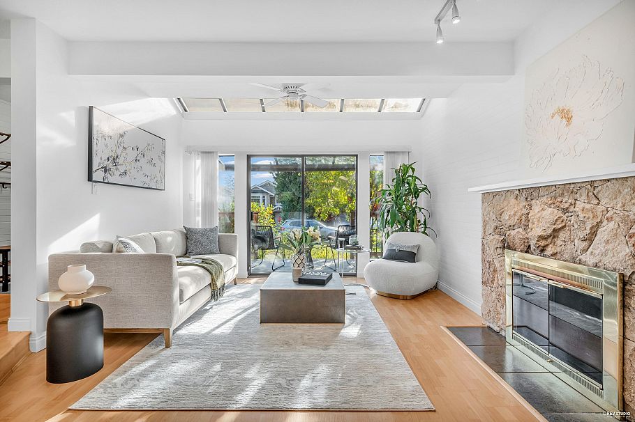 252 E 21st Street North Vancouver, BC - 5