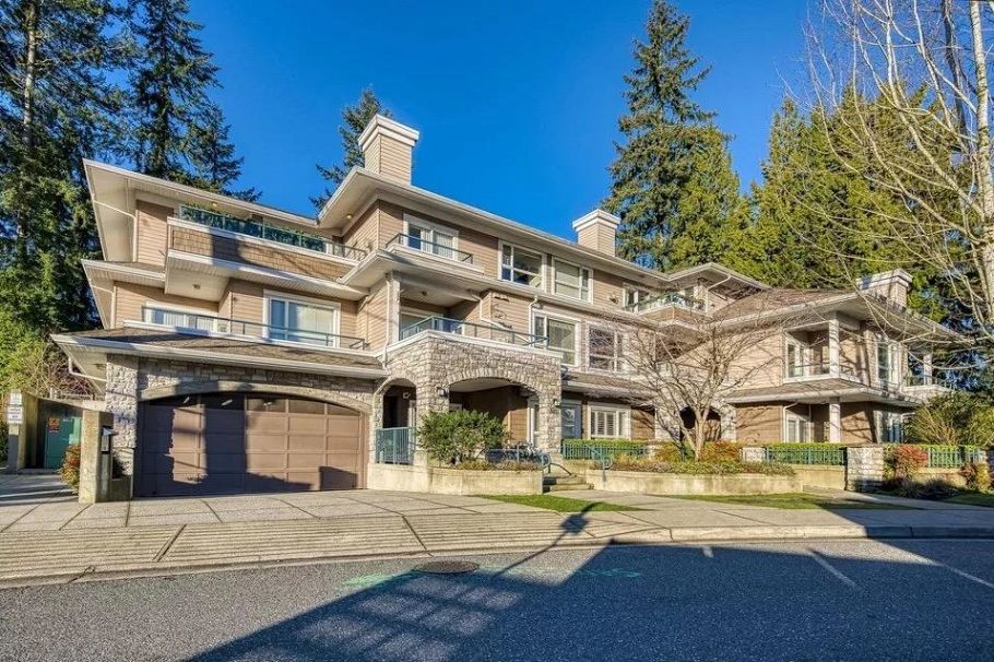 306 3151 Connaught Crescent North Vancouver, BC - 1