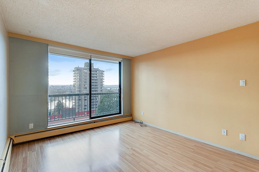 808 1146 Harwood Street Vancouver, BC - 2