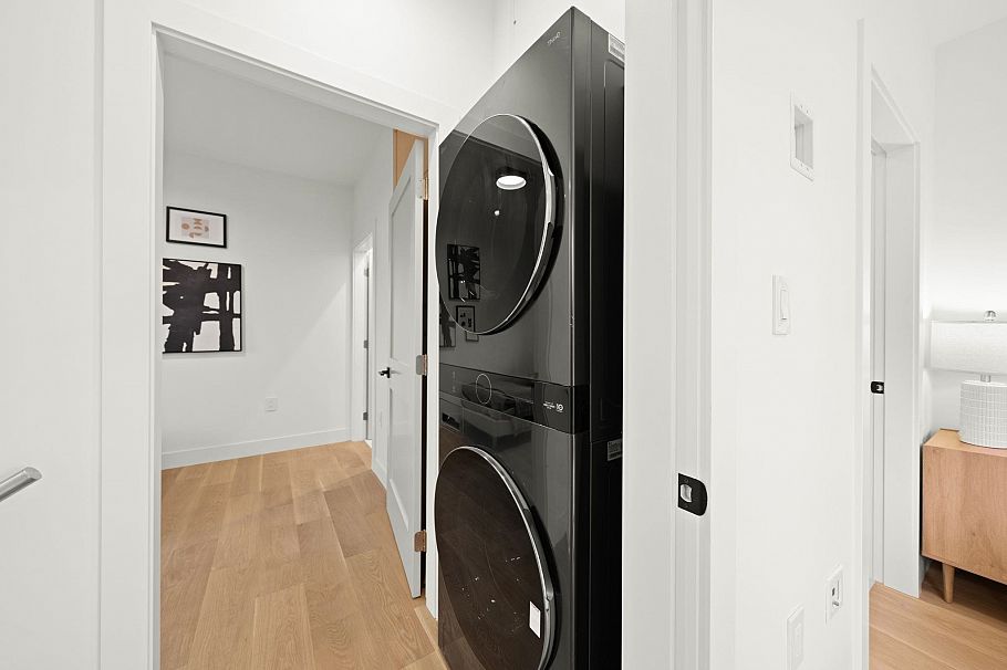 1 2791 W 21st Avenue Vancouver, BC - 23