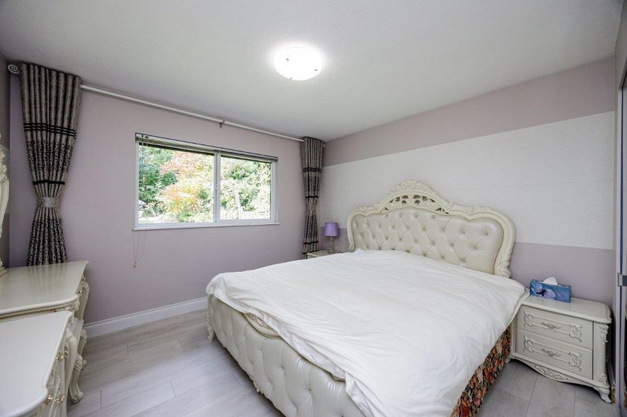 1427 Appin Road North Vancouver, BC - 16