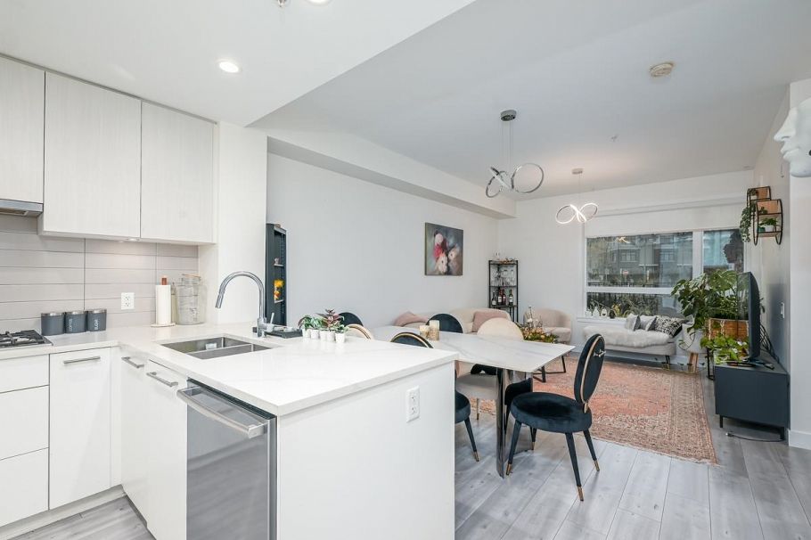 120 2035 Glenaire Drive North Vancouver, BC - 10