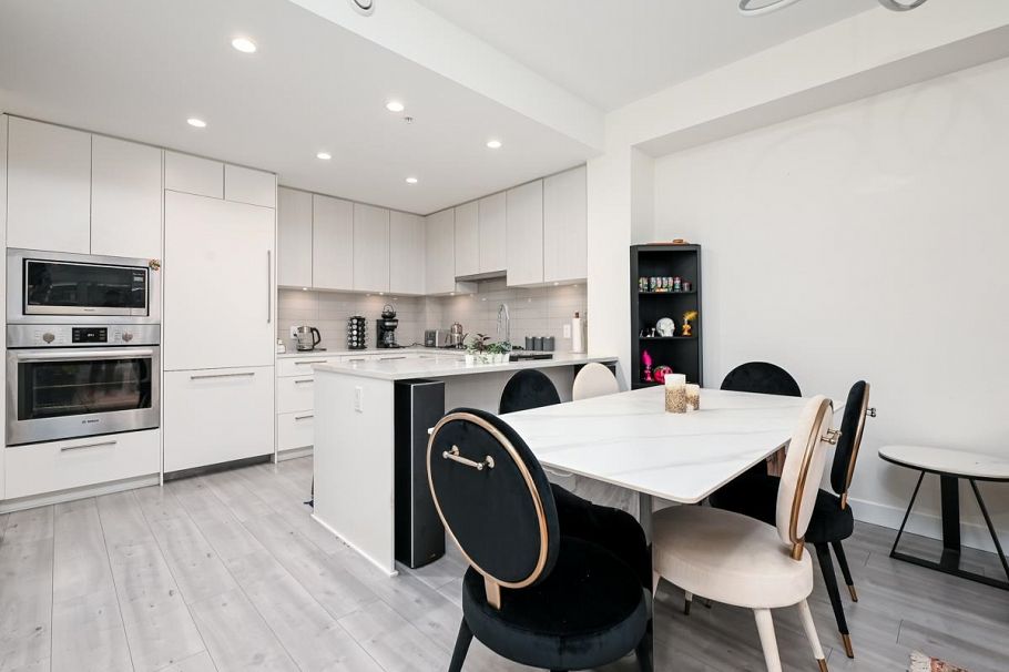 120 2035 Glenaire Drive North Vancouver, BC - 8