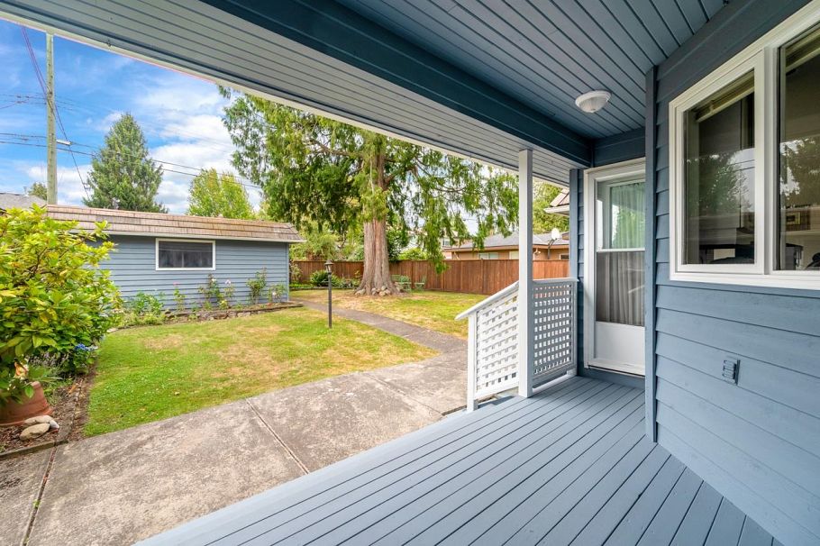 1653 W 62nd Avenue Vancouver, BC - 27