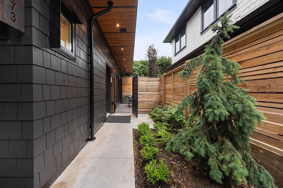 5 371 E 33rd Avenue Vancouver, BC - 13