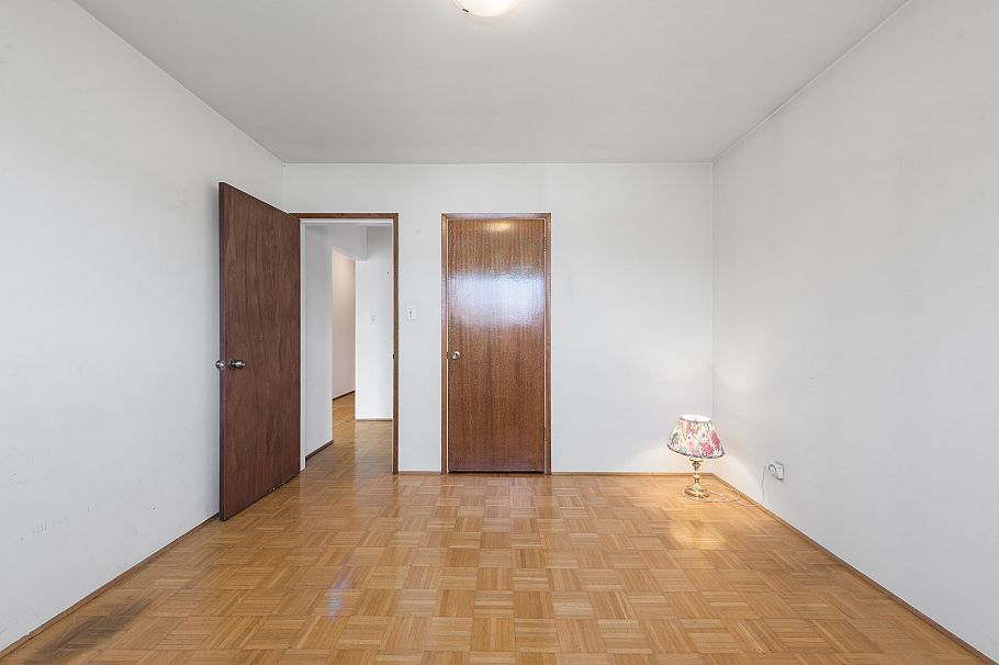 3220 E 19th Avenue Vancouver, BC - 16