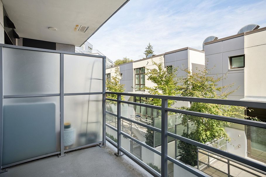 203 4932 Cambie Street Vancouver, BC - 21