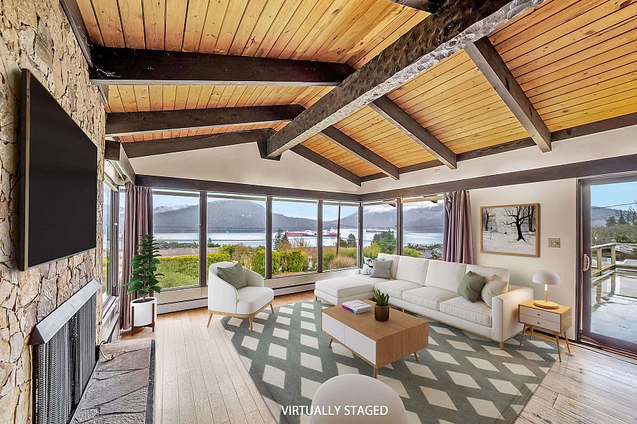 645 Baycrest Drive North Vancouver, BC - 3