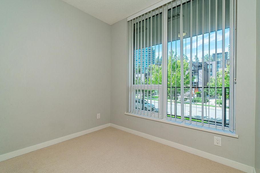 212 5638 Birney Avenue Vancouver, BC - 11