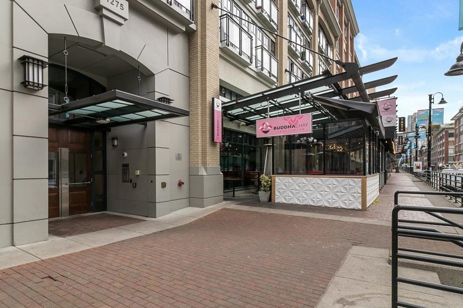 301 1275 Hamilton Street Vancouver, BC - 24