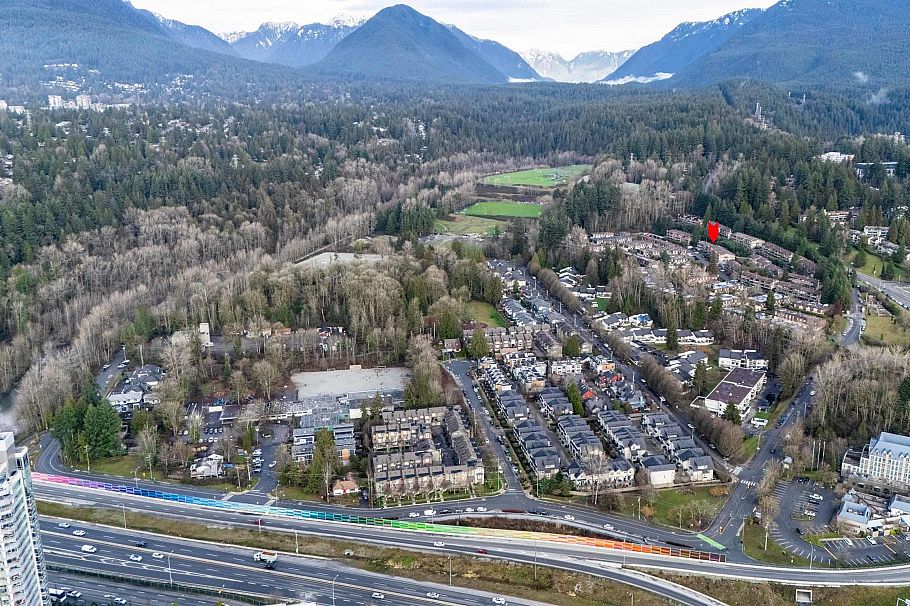 1019 Old Lillooet Road North Vancouver, BC - 28