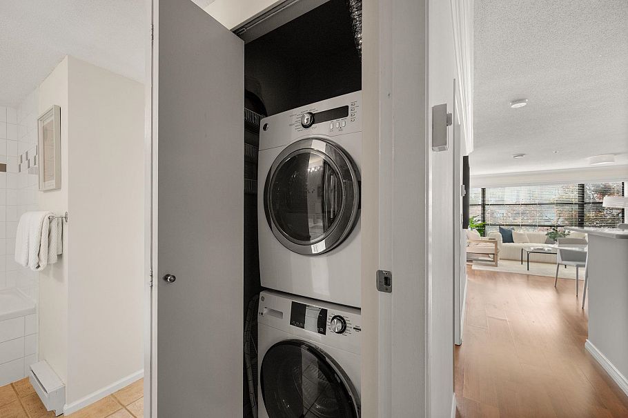 301 124 W 3rd Street North Vancouver, BC - 24