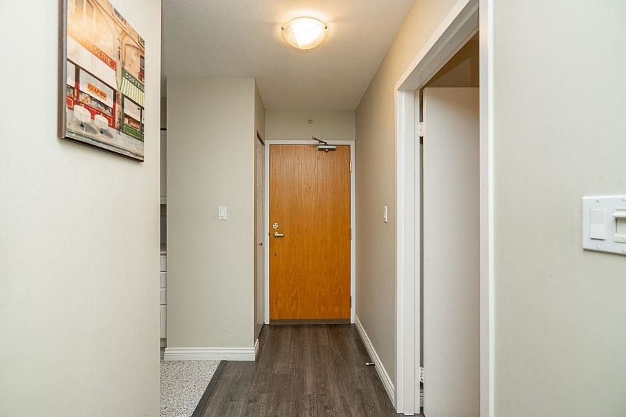 304 488 Helmcken Street Vancouver, BC - 17