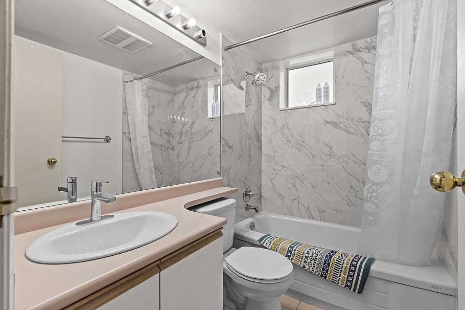 503 1771 Nelson Street Vancouver, BC - 4