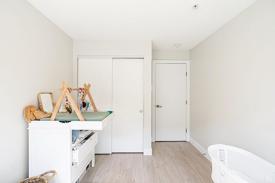 305 2477 Carolina Street Vancouver, BC - 17