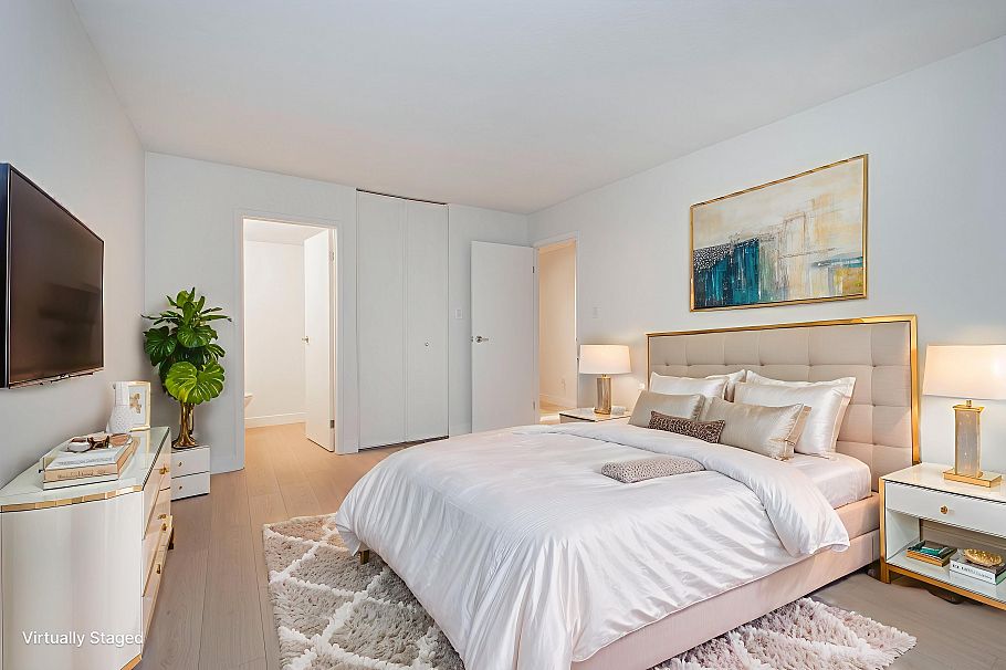 307 1385 Draycott Road North Vancouver, BC - 17