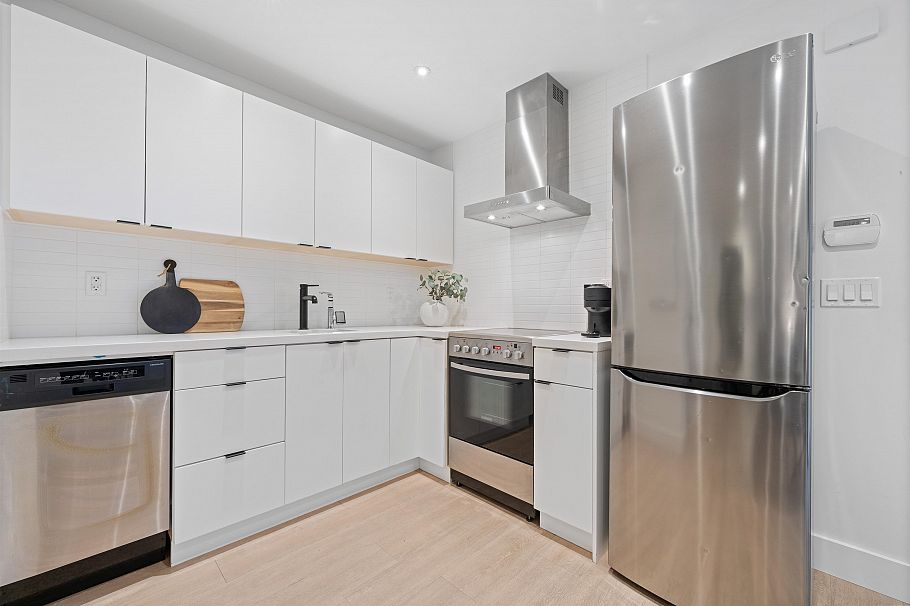 575 E 22nd Avenue Vancouver, BC - 23