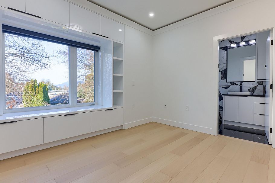 4670 Todd Street Vancouver, BC - 29